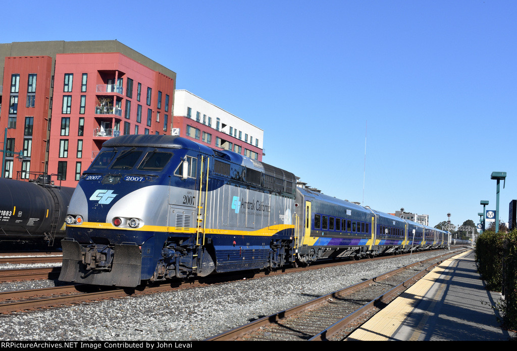 Amtrak California F59PHI # 2007 pushing Train # 712 out of EMY-next stop is Richmond BART Sta 